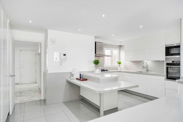 5 slaapkamer Penthouse te koop in Palma de Mallorca - € 2.390.000 (Ref: 9013433)