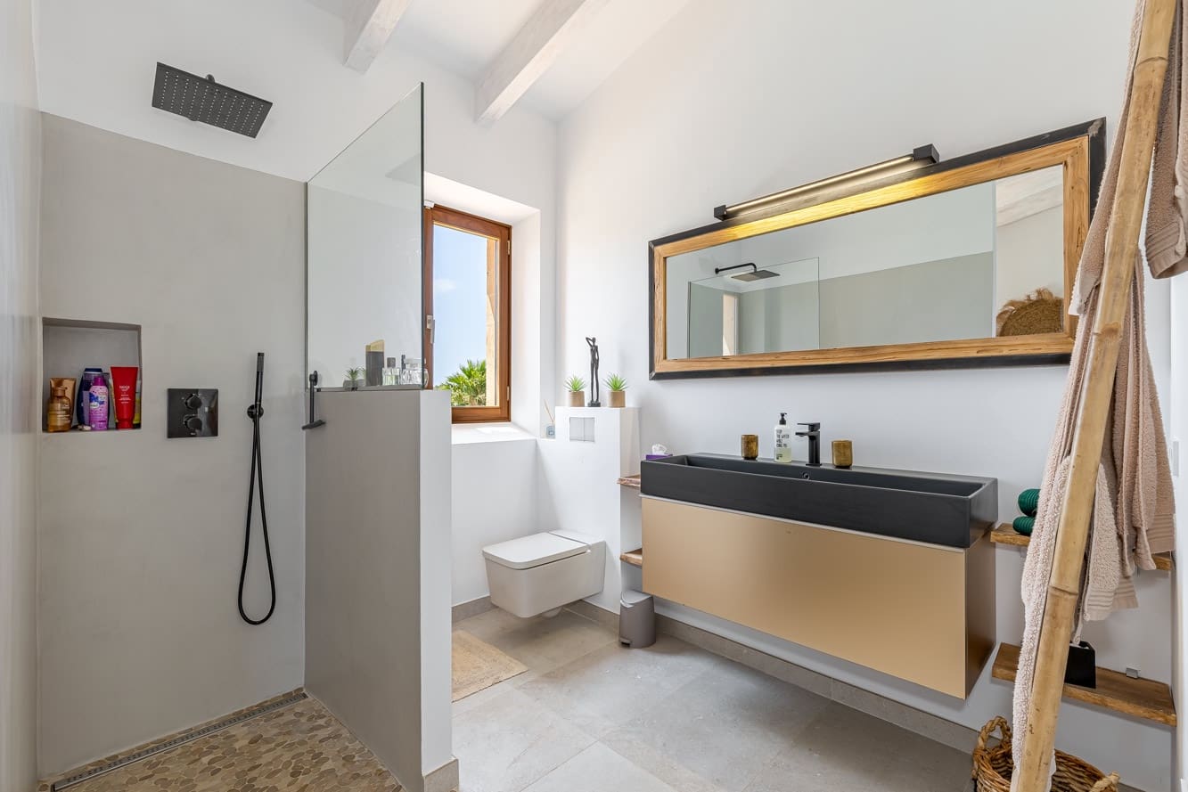 4 soveværelse Finca/Landehus til salg i Santanyi med swimmingpool - € 3.450.000 (Ref: 9056999)