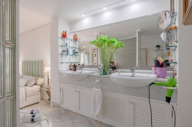 3 chambre Appartement à vendre à Bendinat, Calvià avec piscine - 780 000 € (Ref: 9084679)