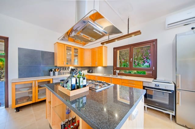 6 soverom Finca/Herregård til salgs i Sant Llorenç des Cardassar med svømmebasseng - € 2 400 000 (Ref: 9103761)