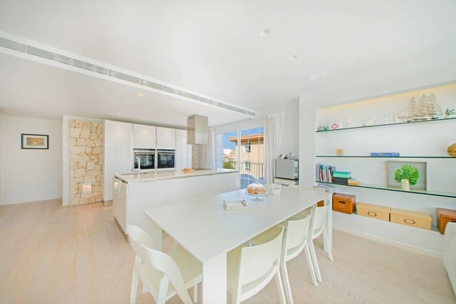 3 soveværelse Penthouse til salg i Portocristo / Port de Manacor, Manacor med swimmingpool - € 890.000 (Ref: 9108228)