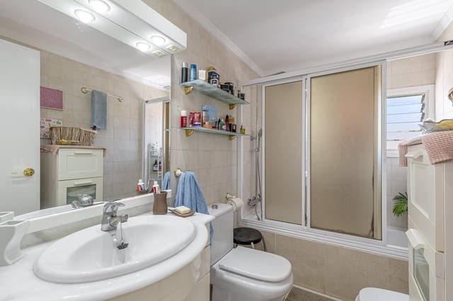 3 soveværelse Lejlighed til salg i Santa Ponsa, Calvià - € 695.000 (Ref: 9126108)