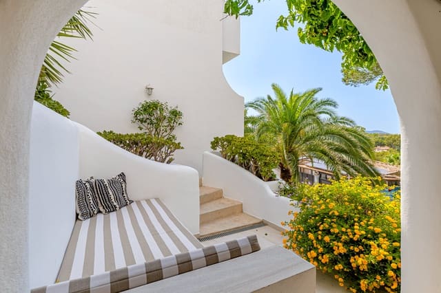 2 Zimmer Apartment zu verkaufen in Costa de la Calma, Calvià - 645.000 € (Ref: 9162540)