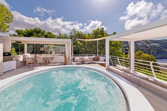 3 slaapkamer Penthouse te koop in Puerto de Andratx, Andratx met zwembad - € 1.998.000 (Ref: 9184739)