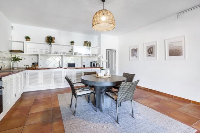 4 soveværelse Villa til salg i Santa Ponsa, Calvià med swimmingpool garage - € 2.200.000 (Ref: 9203323)