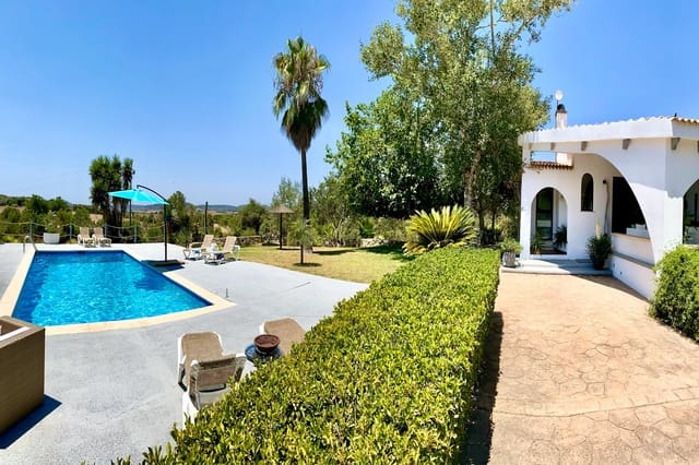 3 soveværelse Finca/Landehus til salg i Sineu med garage - € 1.490.000 (Ref: 9253926)