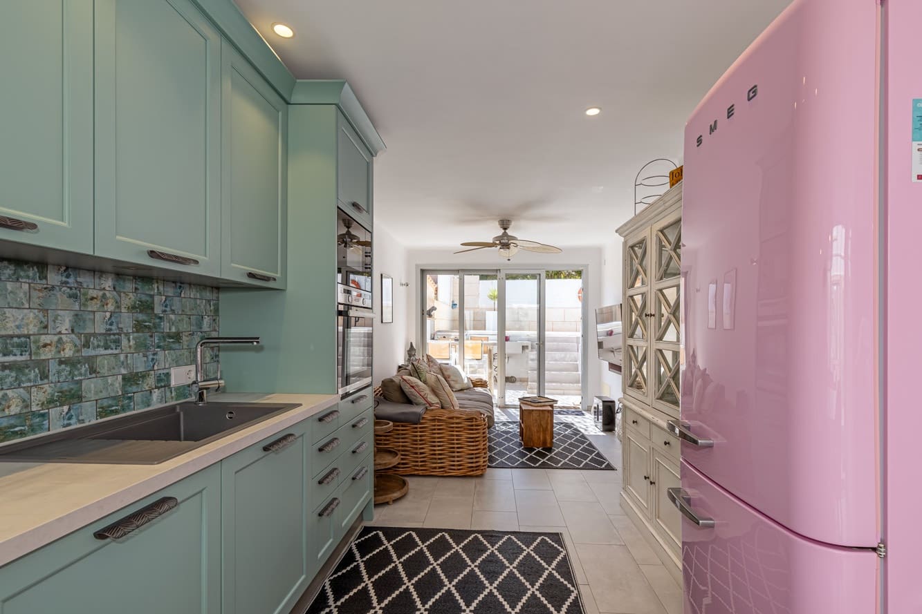 2 sovrum Hus till salu i Cala Llombards med pool garage - 699 000 € (Ref: 9263005)