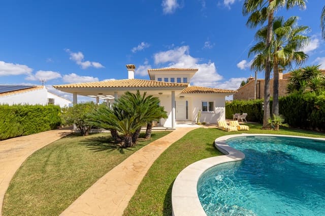 4 slaapkamer Villa te koop in Sa Torre (Llucmajor), Llucmajor met zwembad garage - € 2.995.000 (Ref: 9263392)