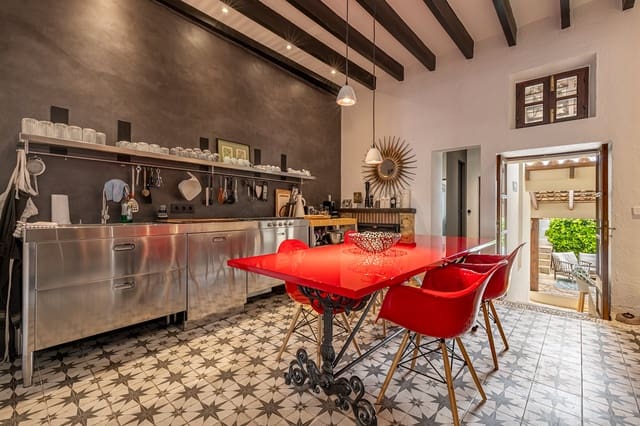 Chalet de 3 habitaciones en Capdepera en venta - 1.800.000 € (Ref: 9301543)