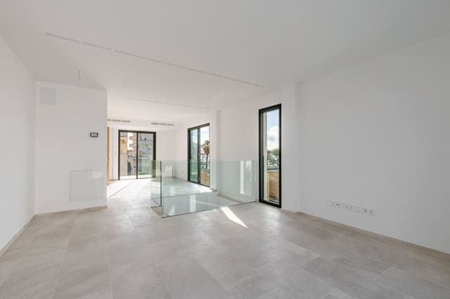 2 soveværelse Penthouse til salg i Playa de Palma, Palma de Mallorca med swimmingpool - € 1.675.000 (Ref: 9340199)