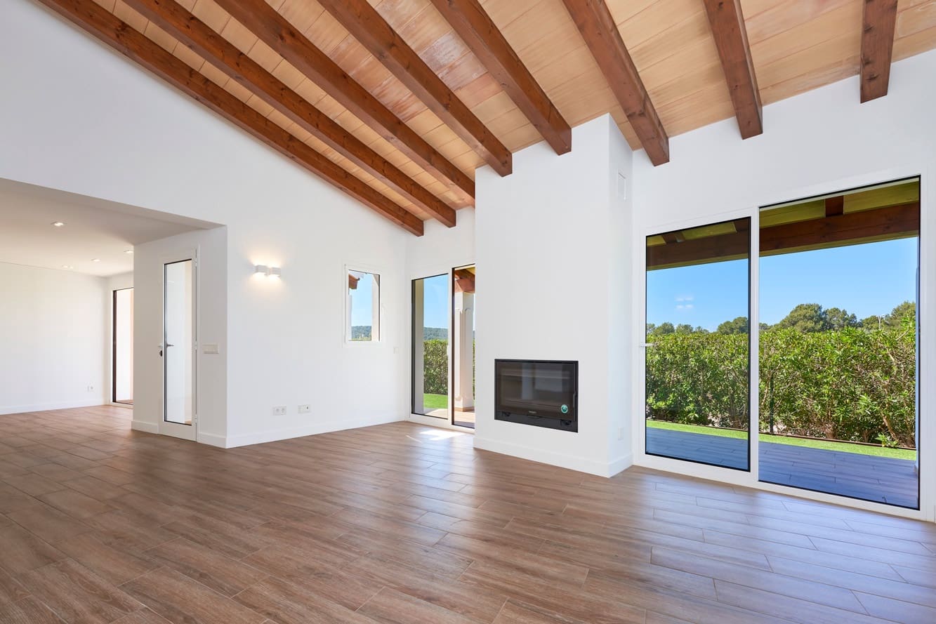 3 bedroom Villa for sale in Santa Ponsa with pool - € 1,750,000 (Ref: 9354234)