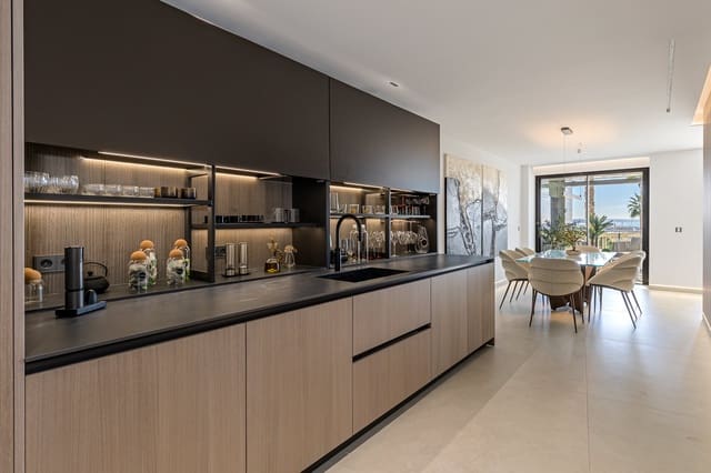 3 soveværelse Lejlighed til salg i Portixol, Palma de Mallorca med swimmingpool - € 3.250.000 (Ref: 9354235)