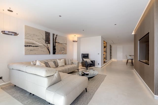 3 soveværelse Lejlighed til salg i Portixol, Palma de Mallorca med swimmingpool - € 3.250.000 (Ref: 9354235)