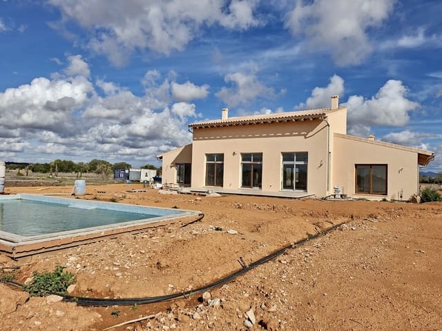 4 chambre Finca/Maison de Campagne à vendre à Campos avec piscine - 1 980 000 € (Ref: 9357636)