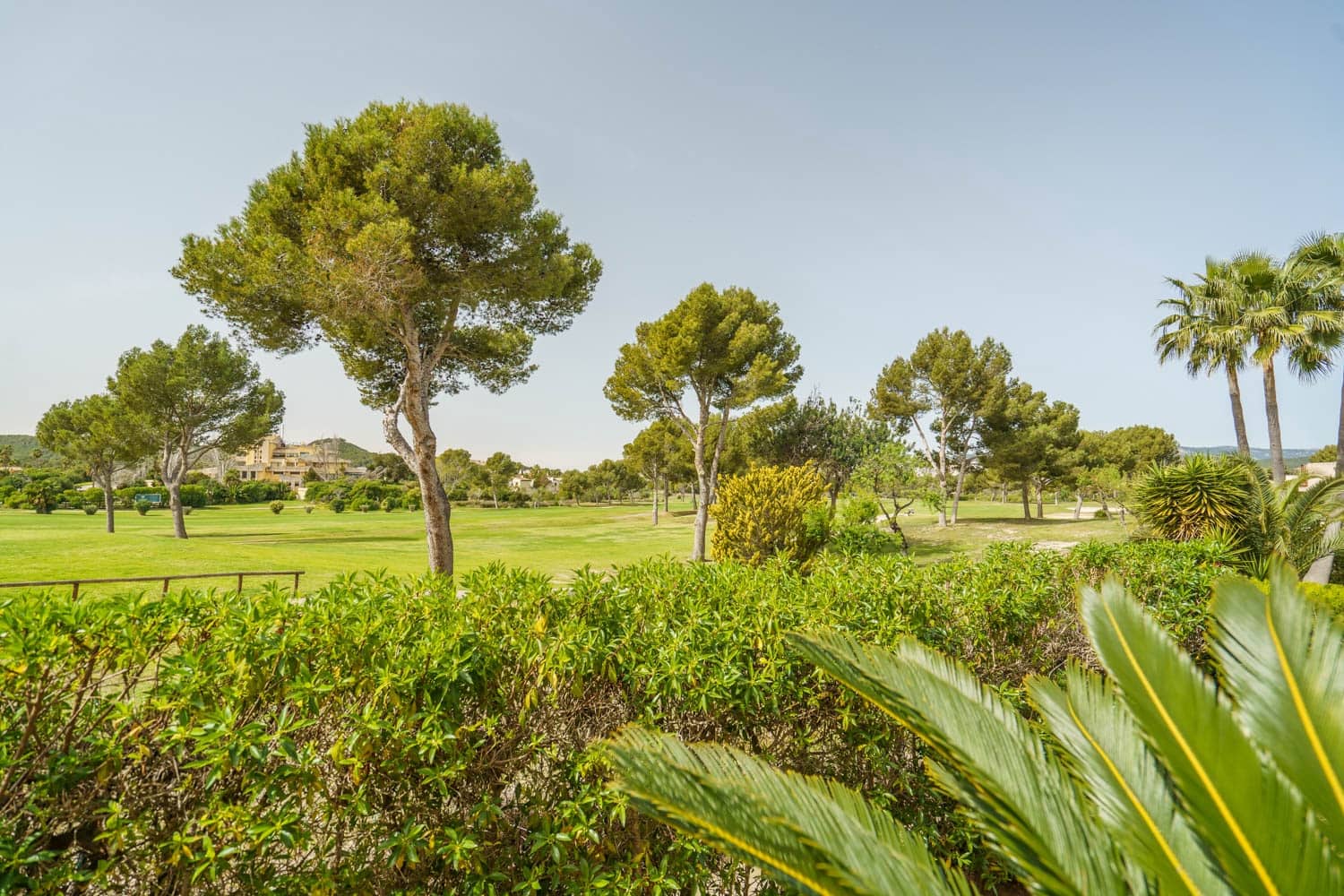 3 bedroom Apartment for sale in Santa Ponsa with garage - € 1,495,000 (Ref: 9380075)