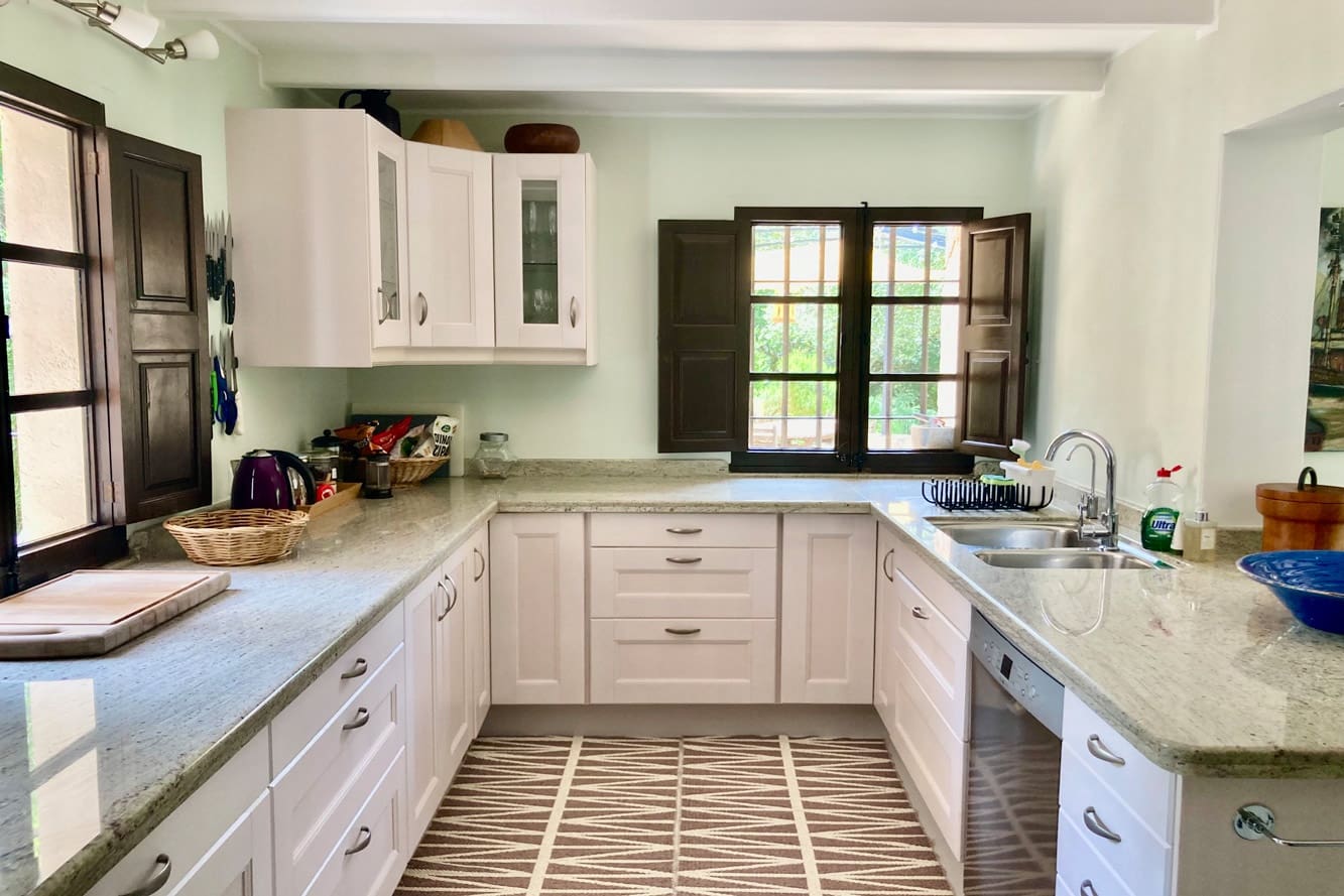 4 soverom Villa til salgs i Puigpunyent med svømmebasseng - € 2 000 000 (Ref: 9380176)