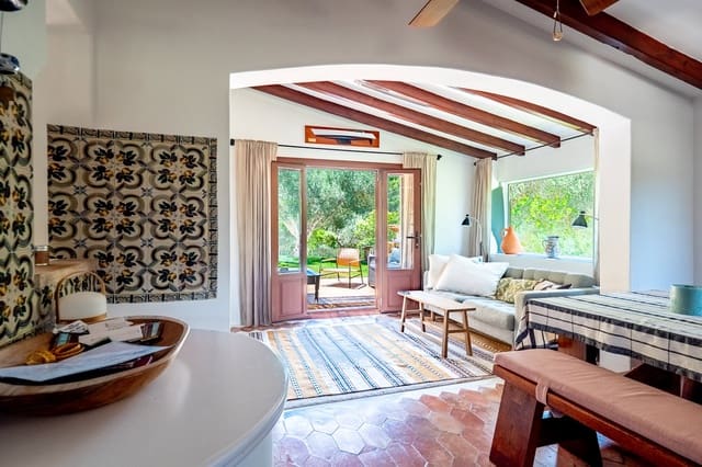 4 soveværelse Villa til salg i Puigpunyent med swimmingpool - € 2.000.000 (Ref: 9380176)