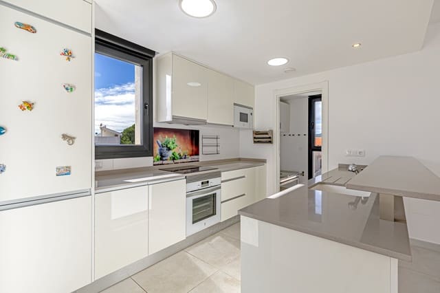 3 soveværelse Lejlighed til salg i Portocolom, Felanitx med swimmingpool - € 840.000 (Ref: 9383868)