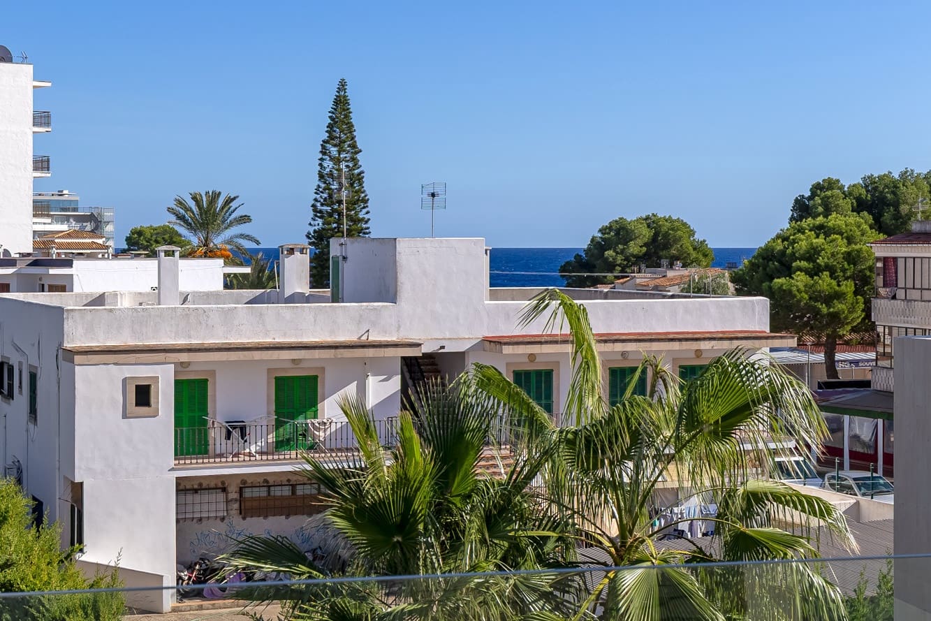 3 bedroom Apartment for sale in Portocolom with pool - € 840,000 (Ref: 9383868)