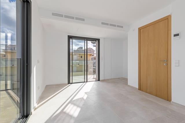 2 sovrum Takvåning till salu i Playa de Palma, Palma de Mallorca med pool - 1 450 000 € (Ref: 9394434)