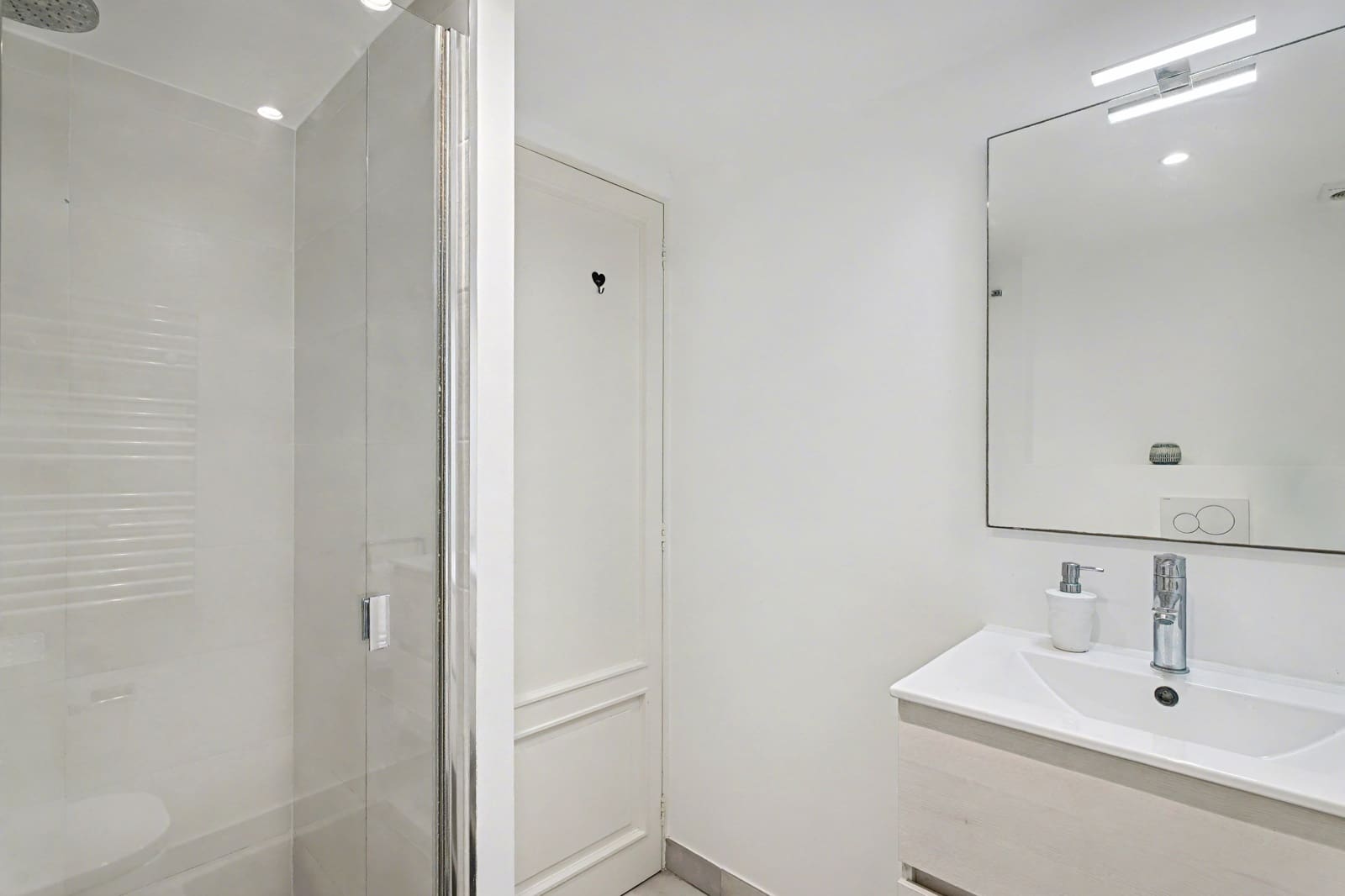 2 bedroom Apartment for sale in Palma de Mallorca - € 650,000 (Ref: 9409796)