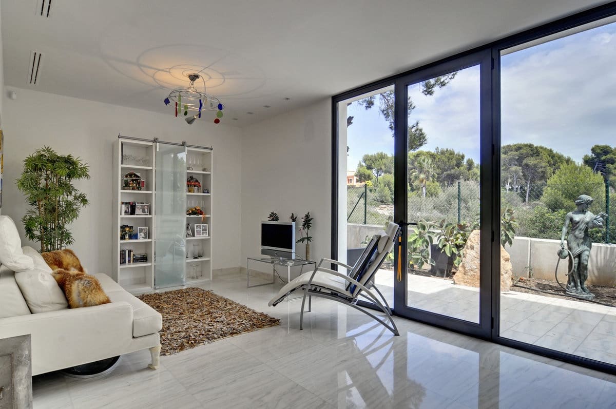 4 soveværelse Villa til salg i Santa Ponsa med swimmingpool - € 6.900.000 (Ref: 9421507)