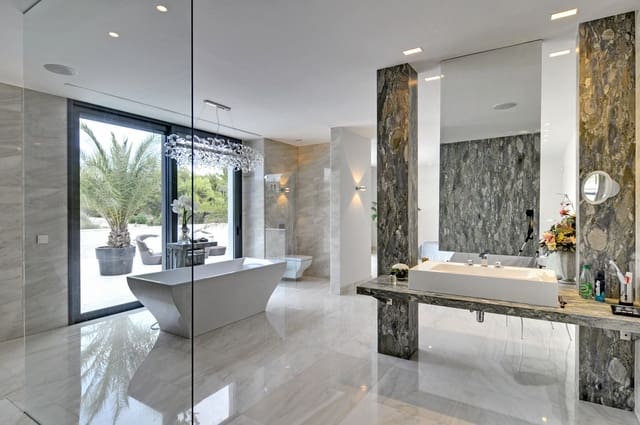 4 soveværelse Villa til salg i Santa Ponsa, Calvià med swimmingpool - € 6.900.000 (Ref: 9421507)