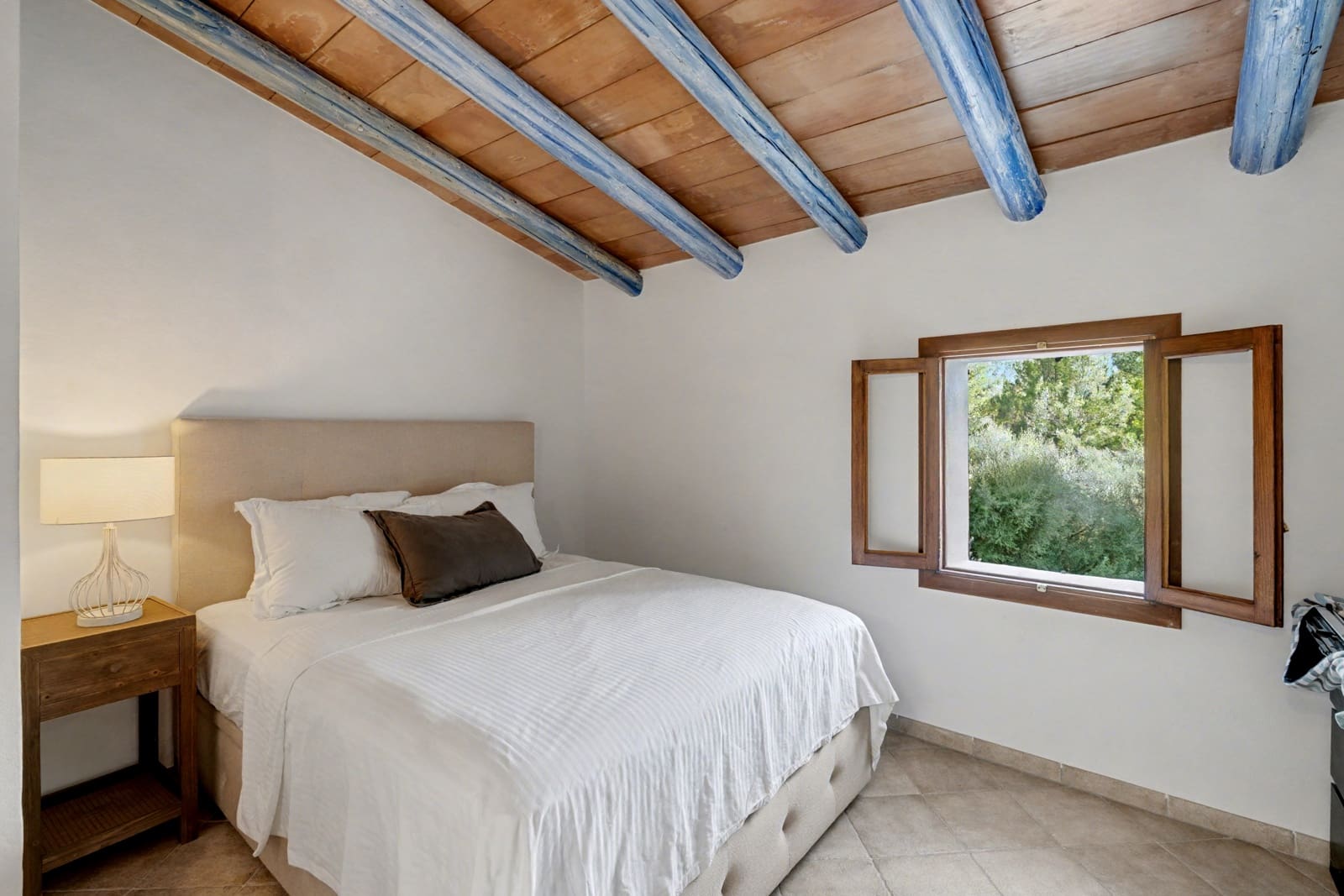 3 bedroom Finca/Country House for sale in Santa Maria del Cami with pool - € 1,995,000 (Ref: 9426518)