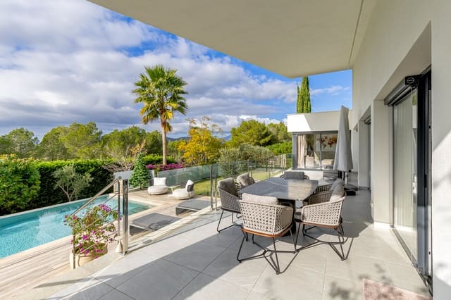 4 bedroom Villa for sale in Cala Vinyes / Cala Vinyas / Cala Viñas, Calvià with pool - € 2,900,000 (Ref: 9479390)