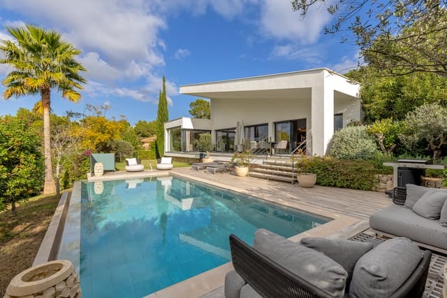 4 bedroom Villa for sale in Cala Vinyes / Cala Vinyas / Cala Viñas, Calvià with pool - € 2,900,000 (Ref: 9479390)