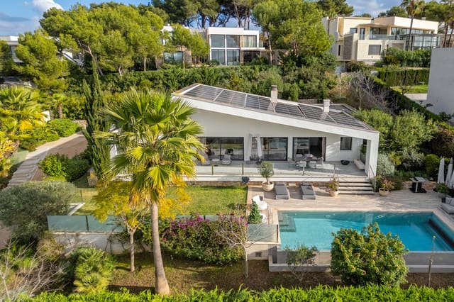 4 bedroom Villa for sale in Cala Vinyes / Cala Vinyas / Cala Viñas, Calvià with pool - € 2,900,000 (Ref: 9479390)