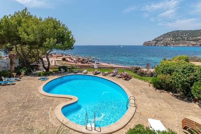 2 soverom Leilighet til salgs i Es Camp De Mar / El Camp De Mar, Andratx med svømmebasseng - € 990 000 (Ref: 9756303)