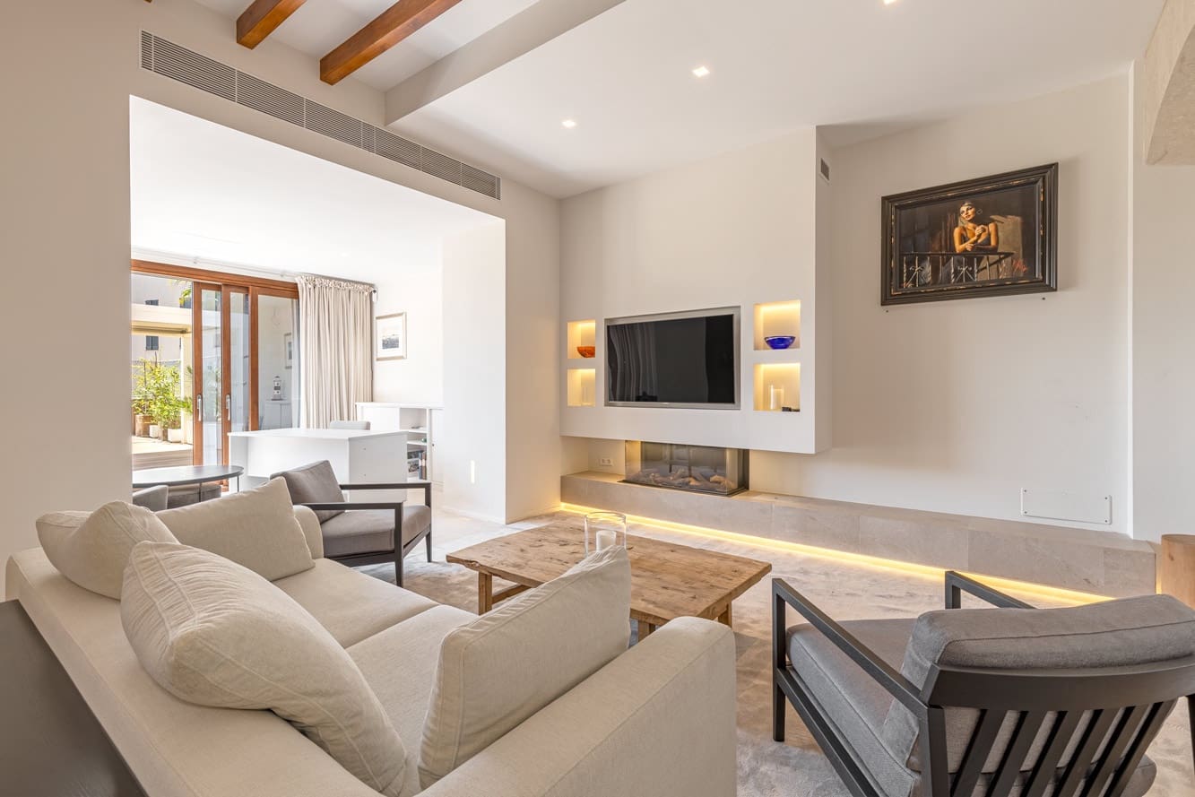 3 Zimmer Apartment zu verkaufen in Santa Maria del Cami mit Pool - 1.250.000 € (Ref: 9798157)