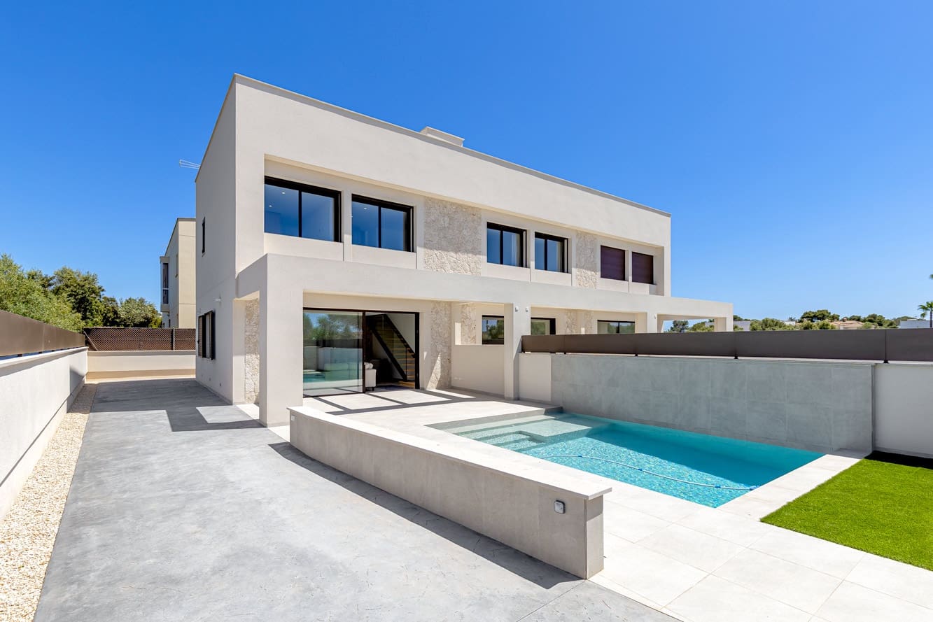 Chalet de 3 habitaciones en Sa Rapita / La Rapita en venta con piscina - 985.000 € (Ref: 9807427)