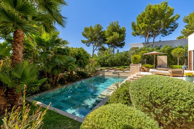 4 makuuhuone Huvila myytävänä paikassa Santa Ponsa, Calvià mukana uima-altaan 
autotalli - 5 950 000 € (Ref: 9973986)