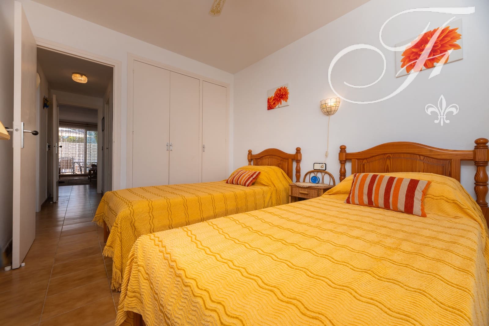2 makuuhuone Bungalow myytävänä paikassa Port des Torrent mukana uima-altaan - 525 000 € (Ref: 10085216)