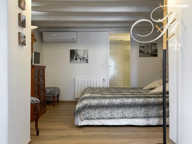 8 bedroom Villa for sale in Ibiza / Eivissa town - € 3,800,000 (Ref: 6249088)