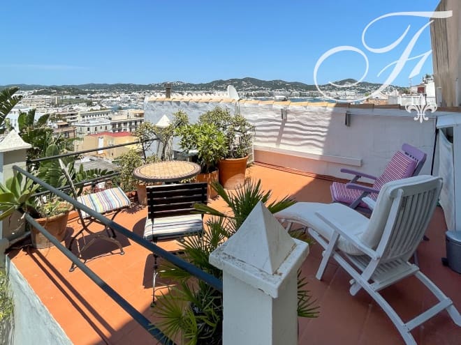 8 bedroom Villa for sale in Ibiza / Eivissa town - € 3,800,000 (Ref: 6249088)