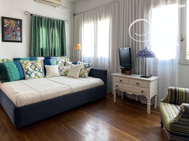 8 bedroom Villa for sale in Ibiza / Eivissa town - € 3,800,000 (Ref: 6249088)