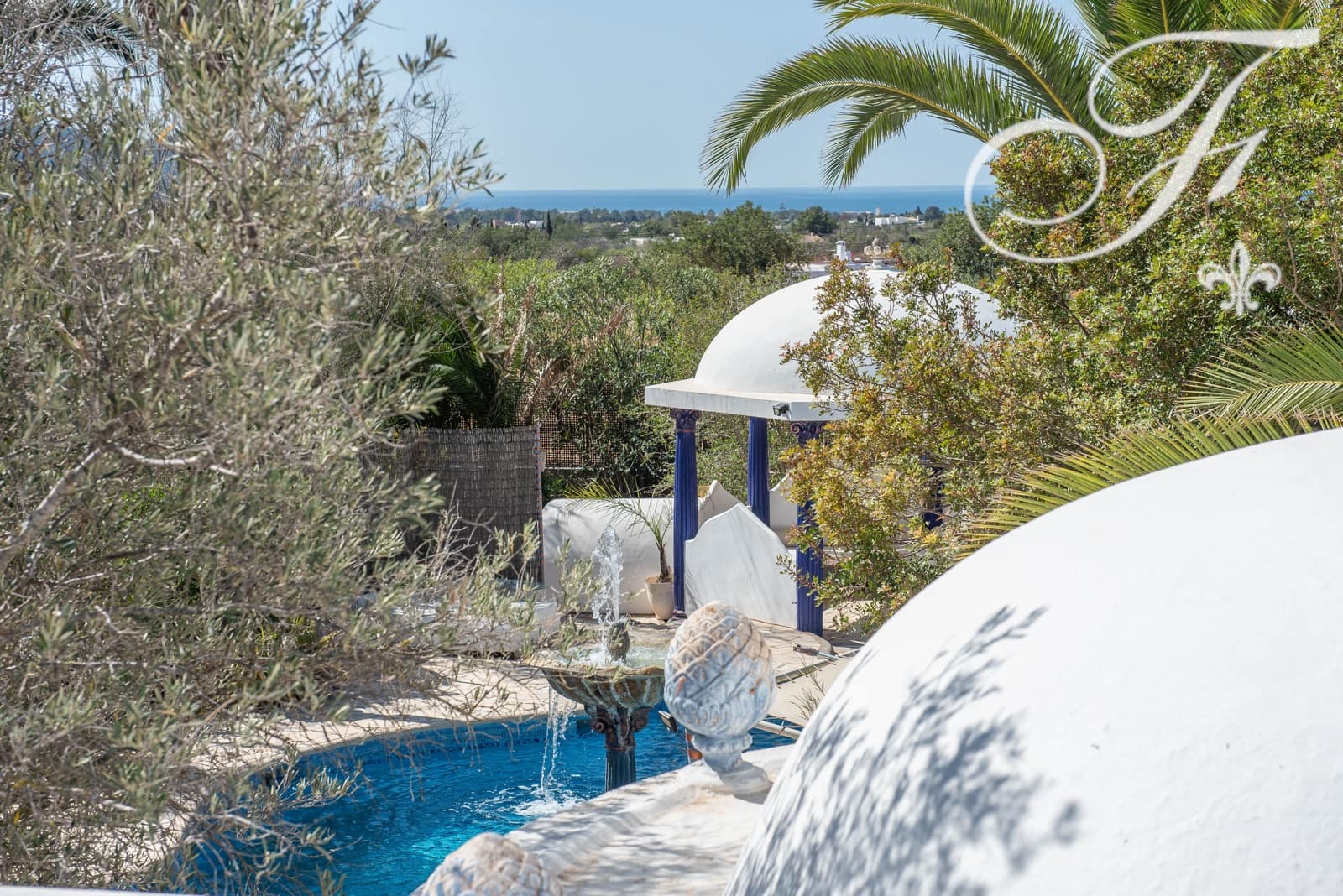5 sypialnia Willa na sprzedaż w Sant Jordi de Ses Salines z basenem garażem - 3 450 000 € (Ref: 7558209)