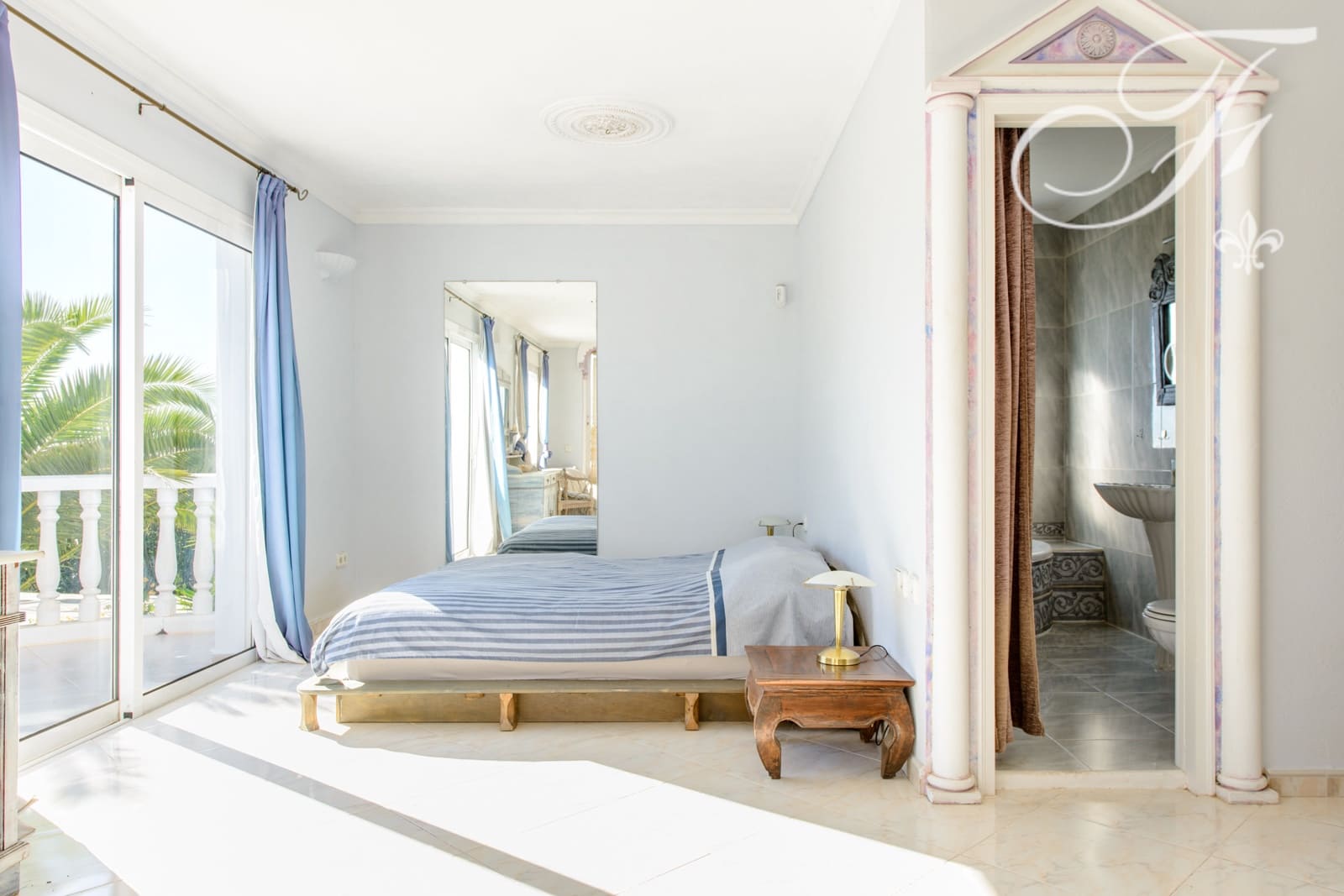 5 sypialnia Willa na sprzedaż w Sant Jordi de Ses Salines z basenem garażem - 3 450 000 € (Ref: 7558209)
