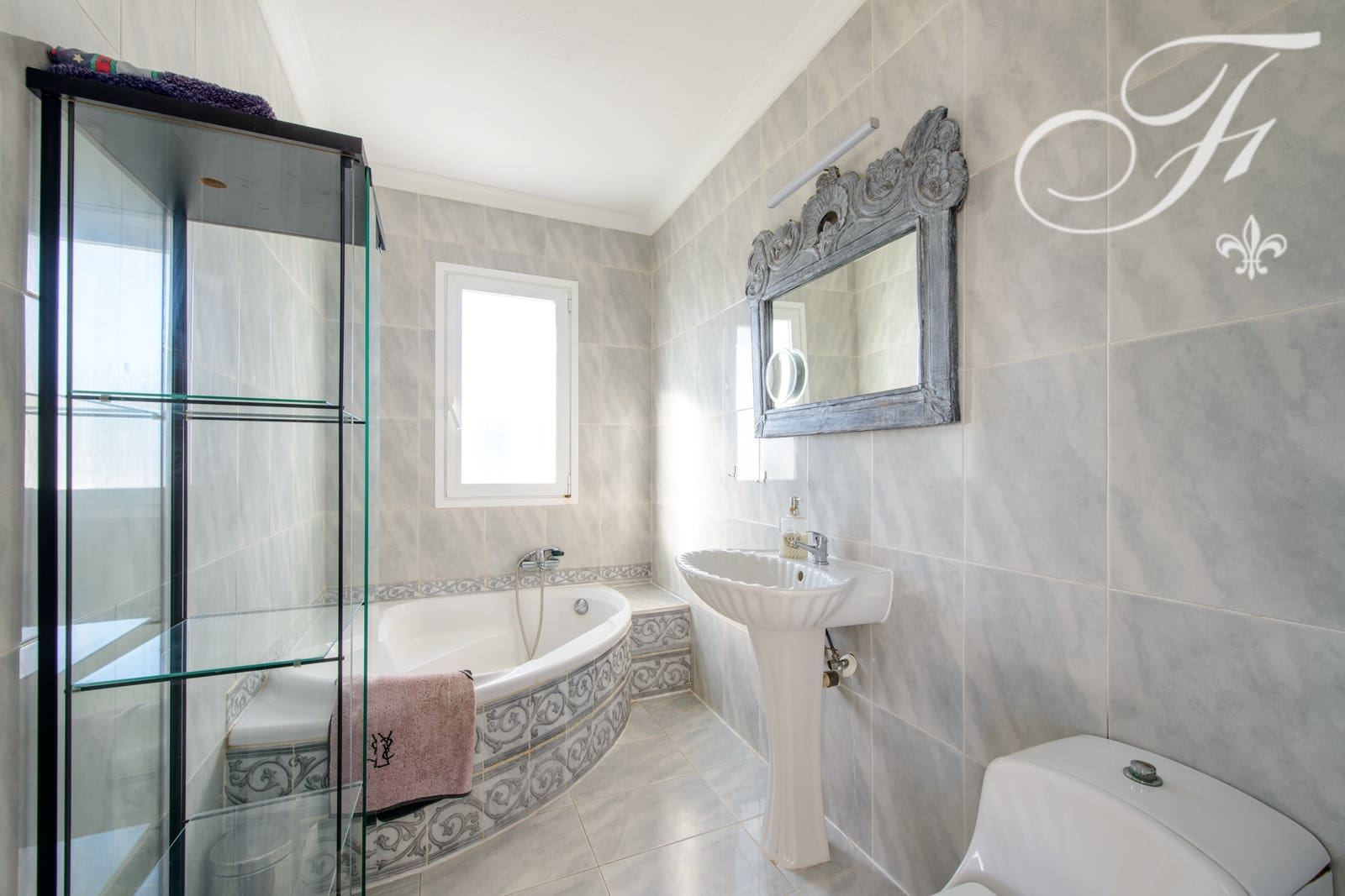 5 sypialnia Willa na sprzedaż w Sant Jordi de Ses Salines z basenem garażem - 3 450 000 € (Ref: 7558209)