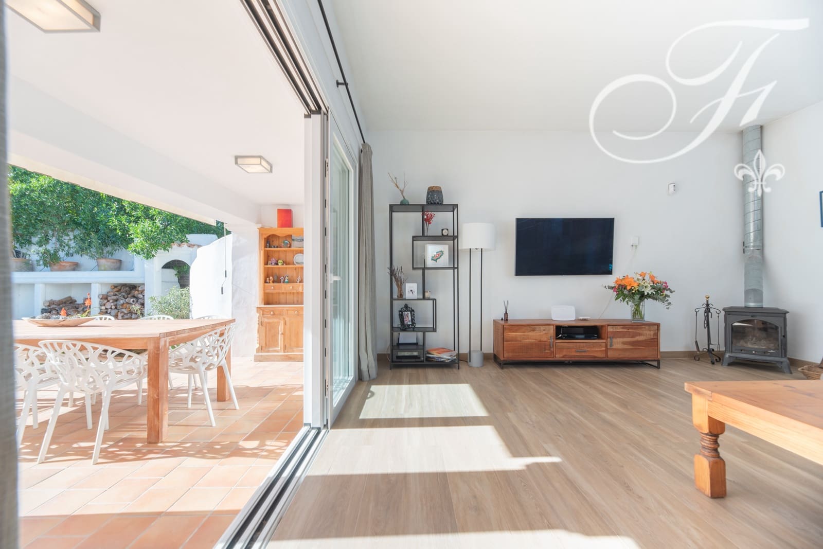 4 slaapkamer Villa te koop in Sant Agusti des Vedra met zwembad garage - € 1.395.000 (Ref: 8055934)