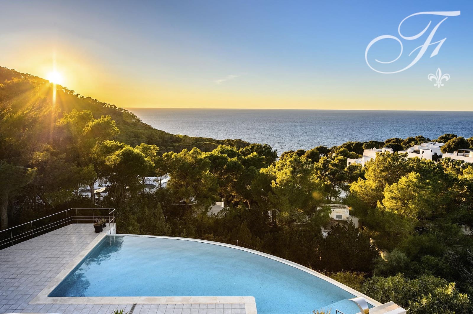 4 soveværelse Villa til salg i Cala Vadella med swimmingpool garage - € 3.500.000 (Ref: 8334920)