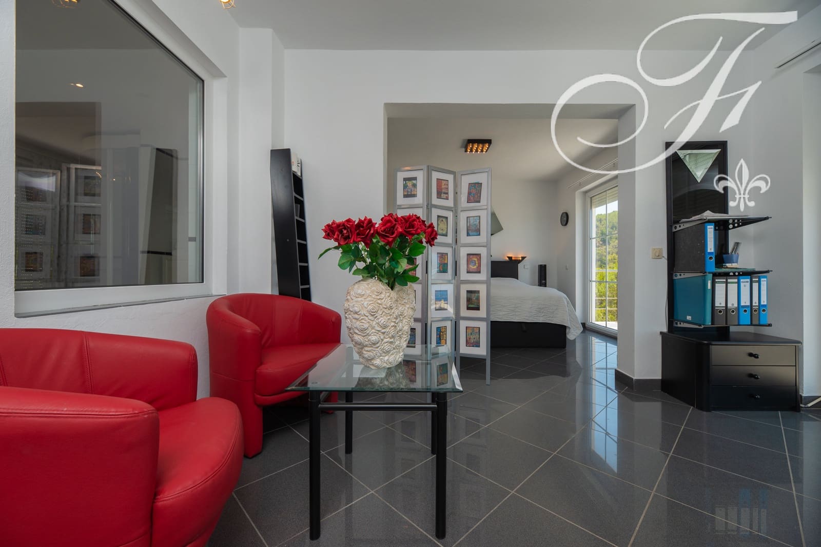 4 sypialnia Willa na sprzedaż w Cala Vadella z basenem garażem - 2 750 000 € (Ref: 8334920)