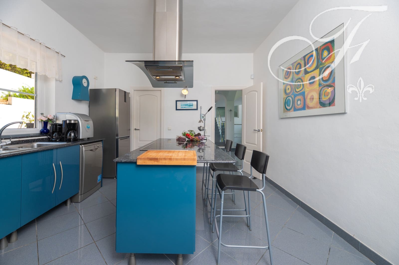 4 sypialnia Willa na sprzedaż w Cala Vadella z basenem garażem - 2 750 000 € (Ref: 8334920)