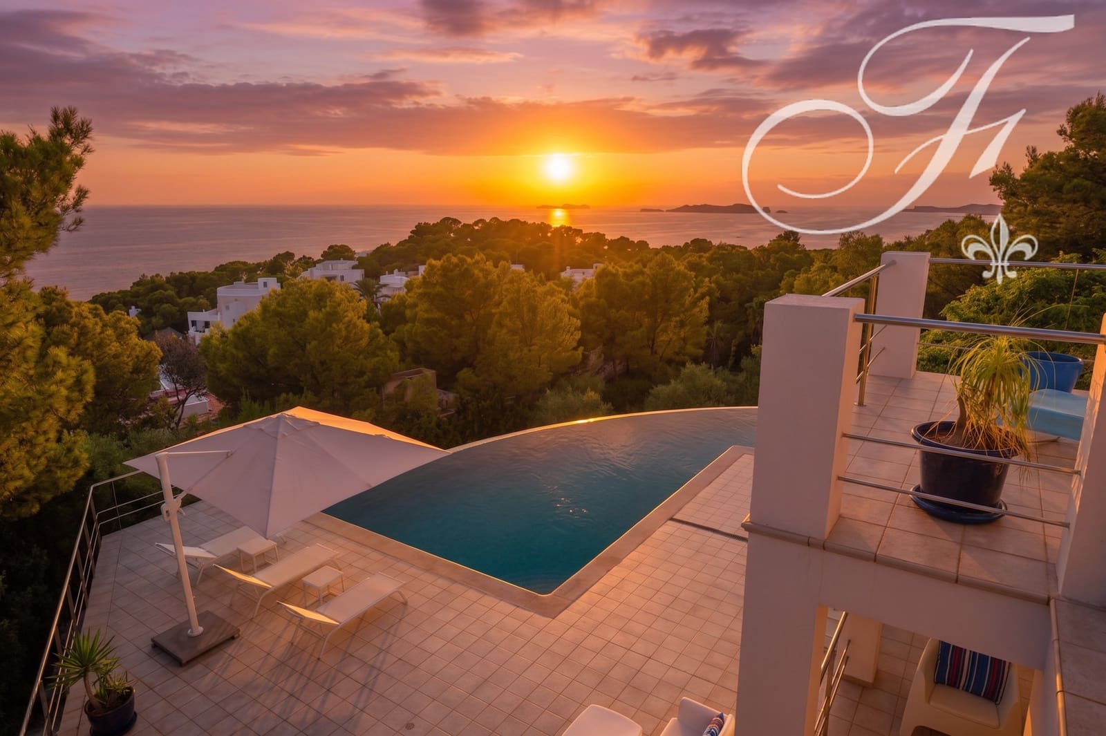 4 sypialnia Willa na sprzedaż w Cala Vadella z basenem garażem - 2 750 000 € (Ref: 8334920)