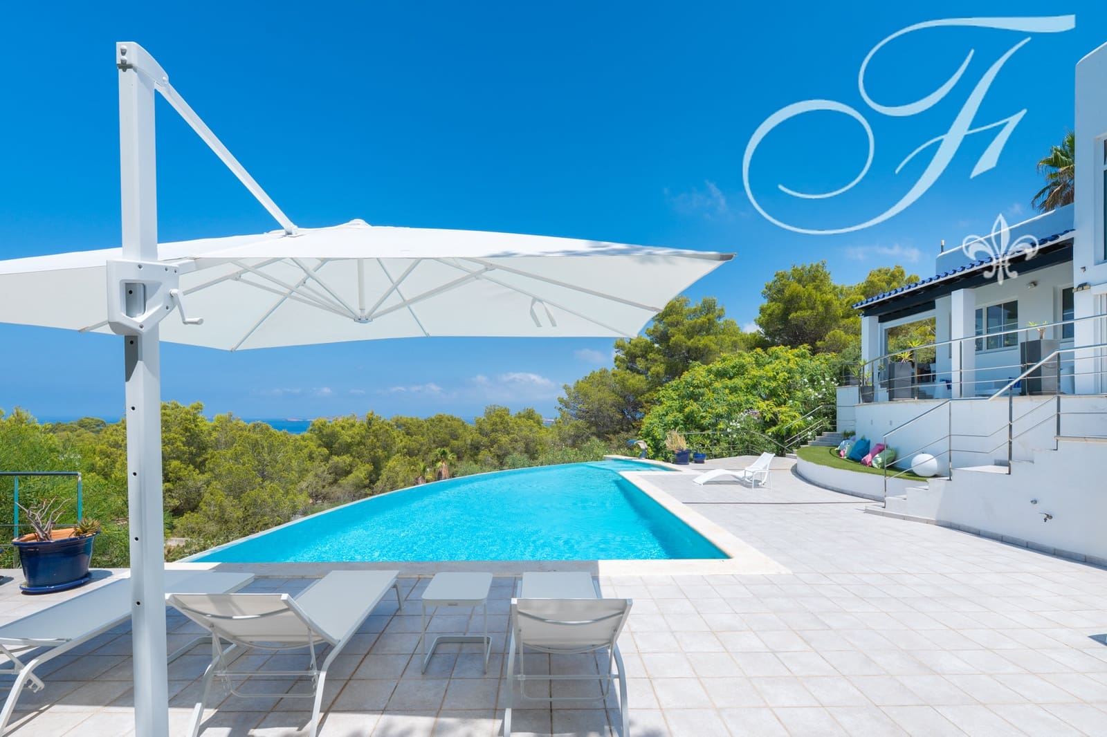 4 sypialnia Willa na sprzedaż w Cala Vadella z basenem garażem - 2 750 000 € (Ref: 8334920)