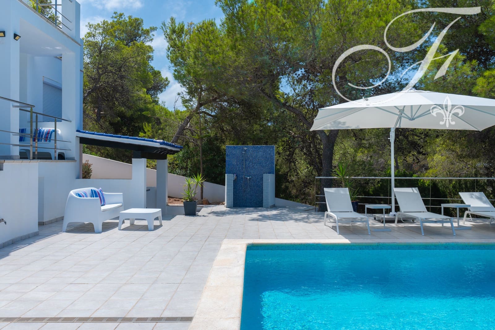 4 sypialnia Willa na sprzedaż w Cala Vadella z basenem garażem - 2 750 000 € (Ref: 8334920)