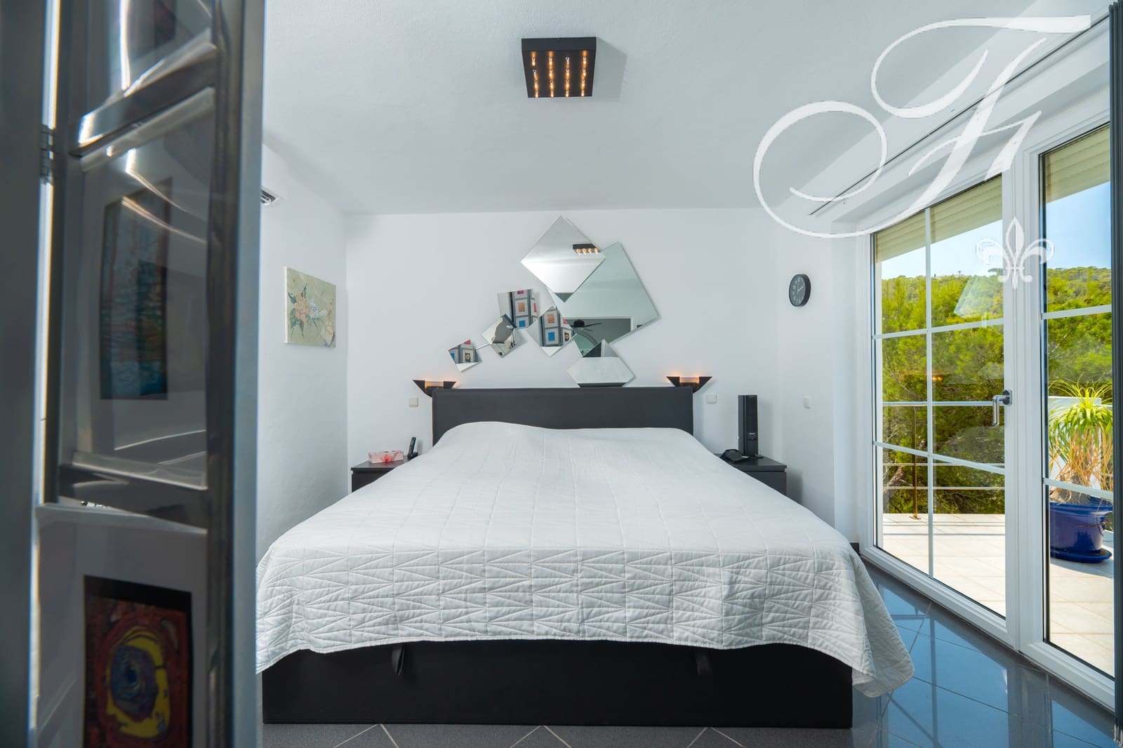 4 sypialnia Willa na sprzedaż w Cala Vadella z basenem garażem - 2 750 000 € (Ref: 8334920)